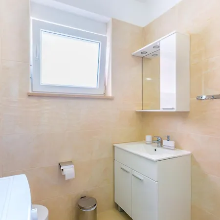 Irina - A1 Ground Floor - Mpolo Apartmán