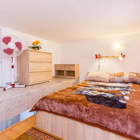 Irina - A1 Ground Floor - Mpolo